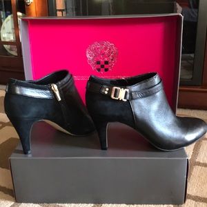Vince Camuto black leather & suede ankle boots